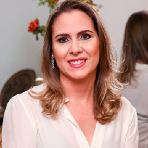 Dra. Fernanda Ribeiro Funes