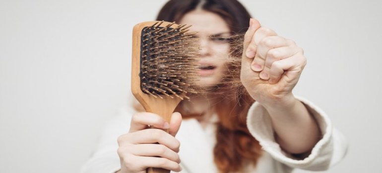 “Socorro, meu cabelo está Caindo!” 