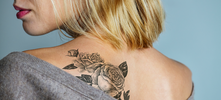 Falando sobre tatuagens Alterar Matéria