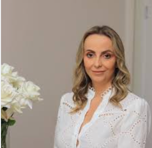 Dra. Aladia Roberta de Mello