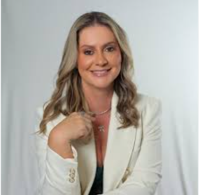 Dra. Cristiane Navarro Pereira Colombo