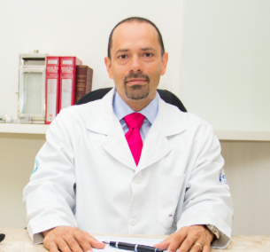 Dr. Alexandre Petreca