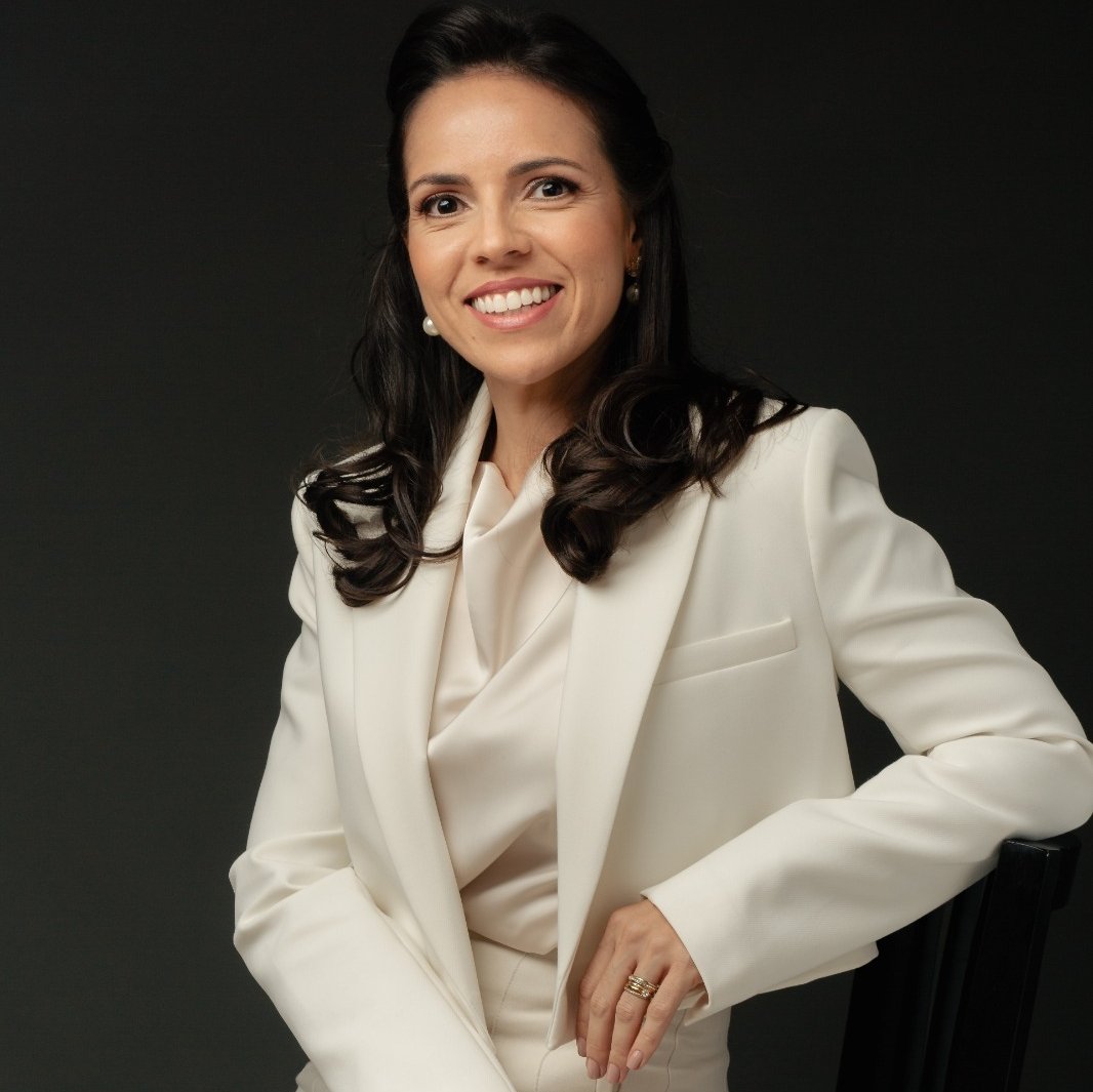 Lívia Adriano Vieira