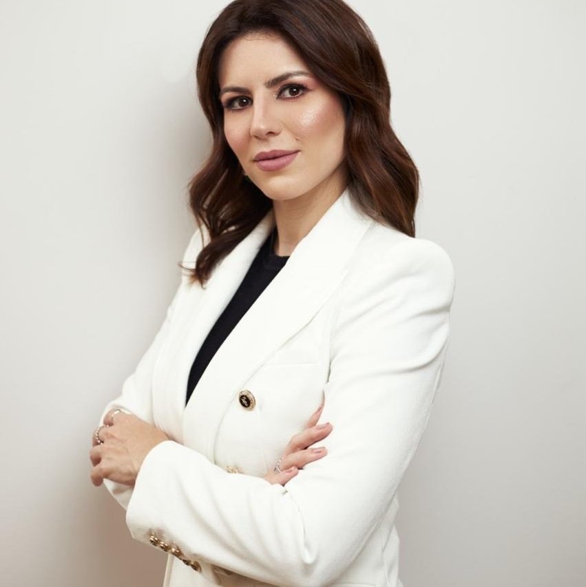 Dra. Tatiane B Almeida