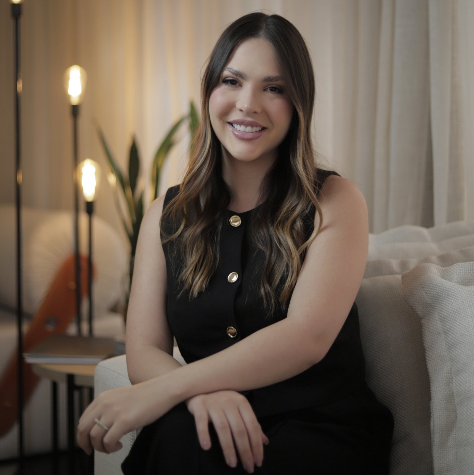 Dra. Vitória Gomes Pelegrino