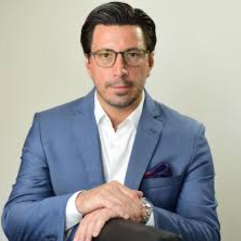 Dr. Ricardo Finatto Amaral