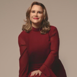 Dra. Carolina Paiola