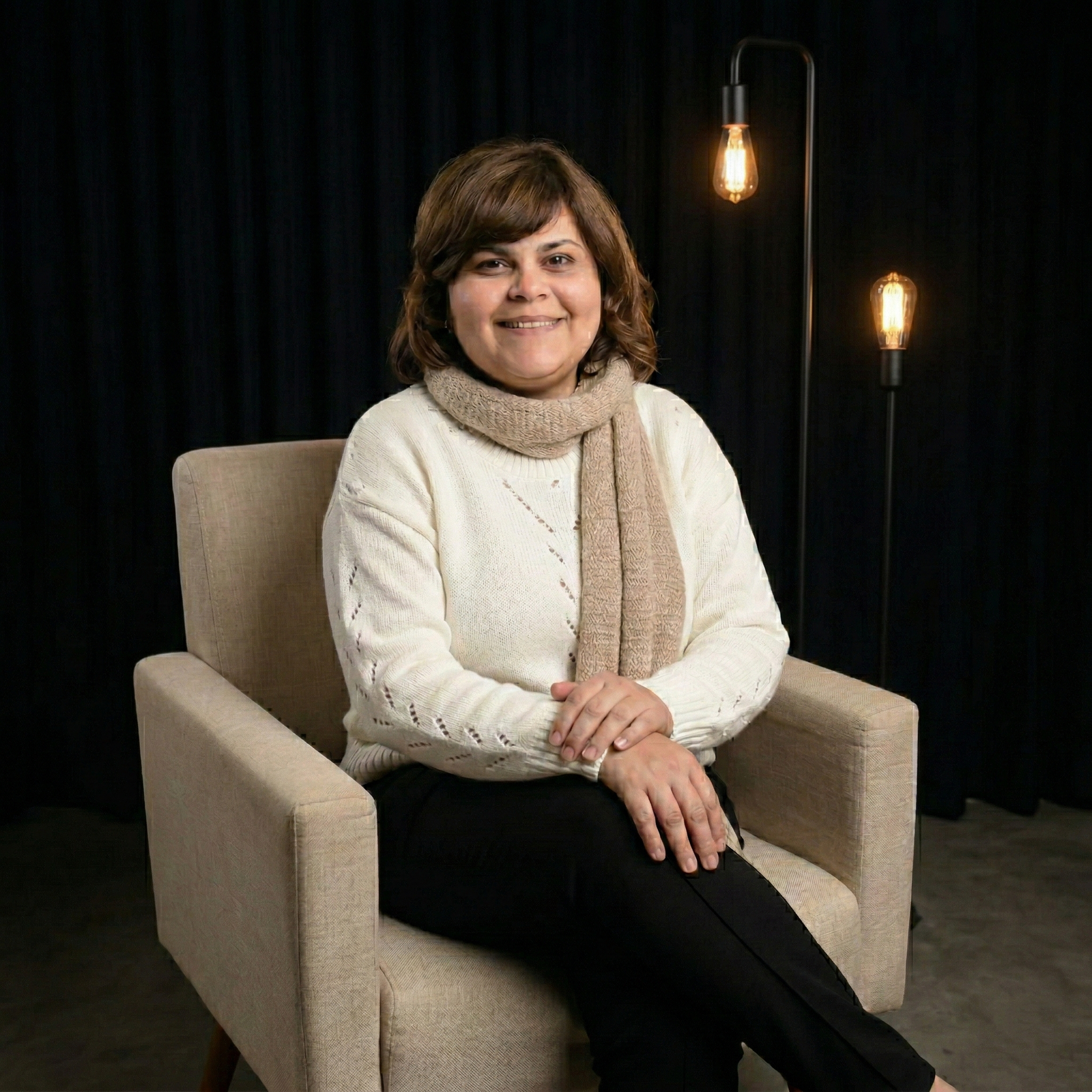 Dra. Andrea Regina Lopes Cunha