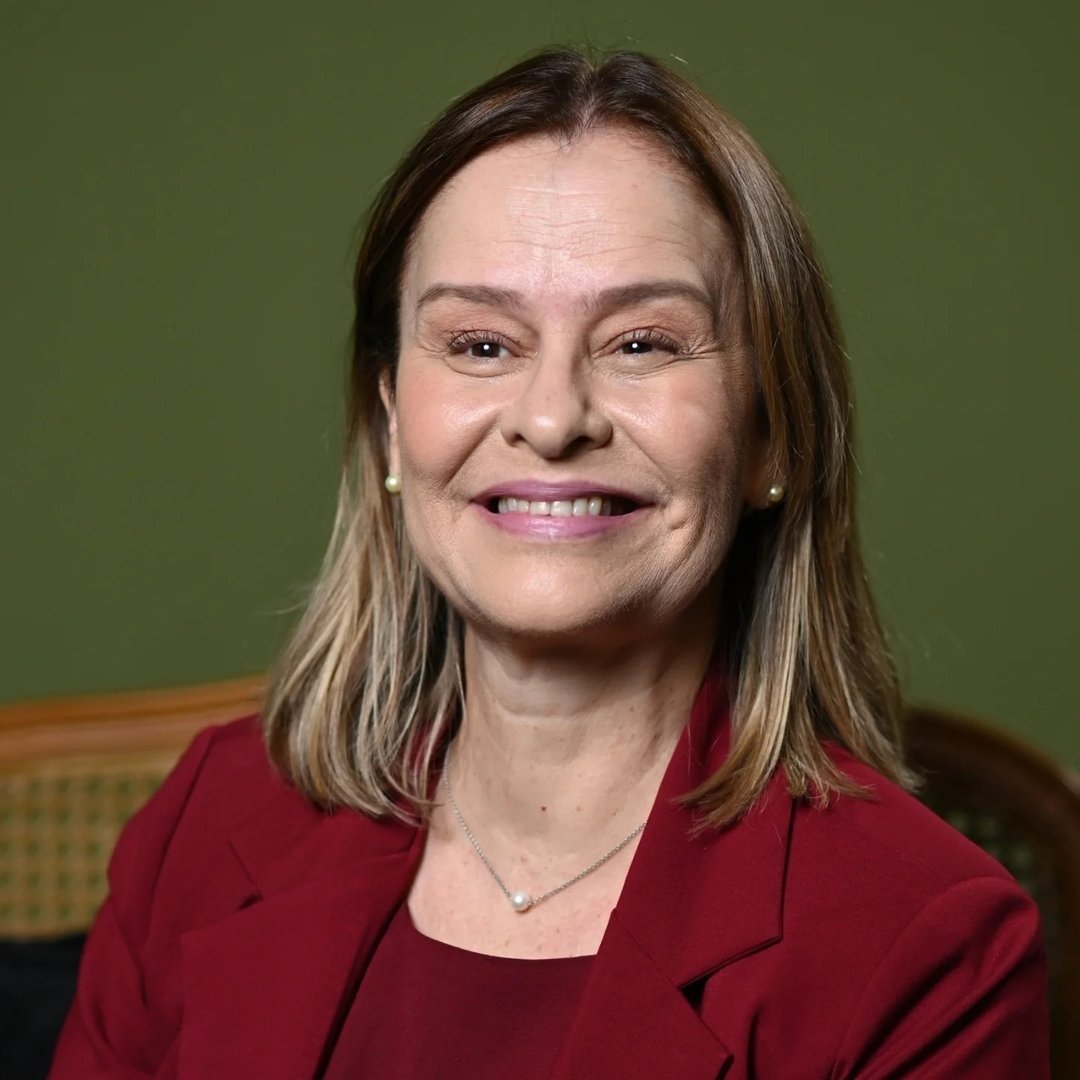 Dra. Stella Maris Pereira Corrêa